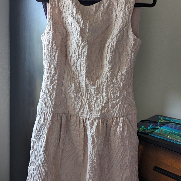 BCBG Maxazria Too Cute Sleeveless Cocktail Mini Dress - Picture 4 of 8